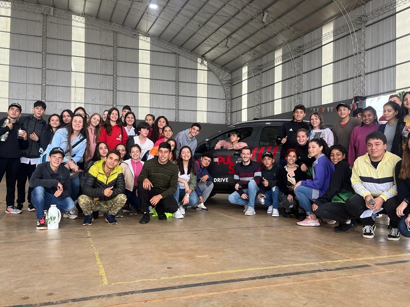 San Vicente se subió al programa "Jóvenes al Volante" imagen-4