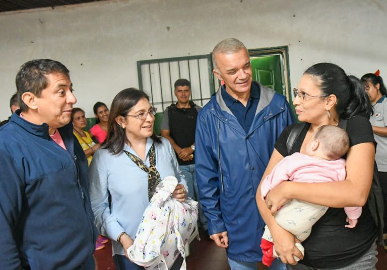 Multitudinaria concurrencia en el operativo integral del  P.A.S. en la Escuela N° 527 imagen-42