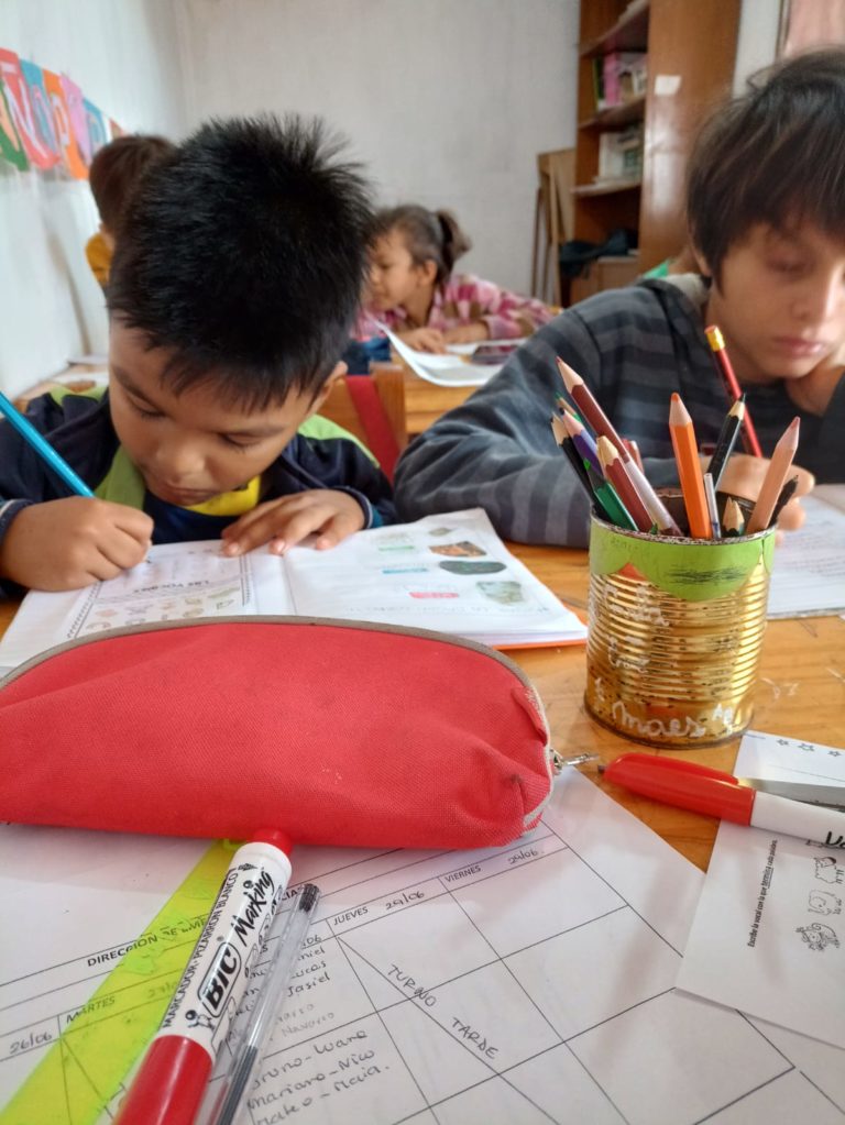 Área Social del Iprodha brinda apoyo escolar en Itaembé Guazú imagen-22