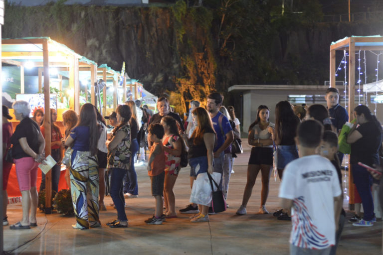 Sorteos, gastronomía, música, en la Feria Provincial de Turismo imagen-34