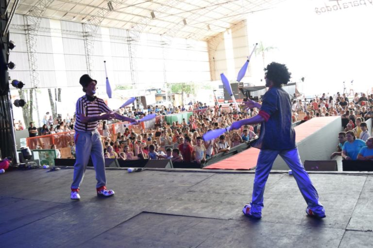 Gurises Felices animó a las infancias y brilló en la Fiesta de la Madera imagen-36