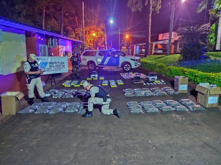 Prefectura secuestró marihuana y un cargamento de electrónica en Puerto Rico: hay un detenido imagen-50