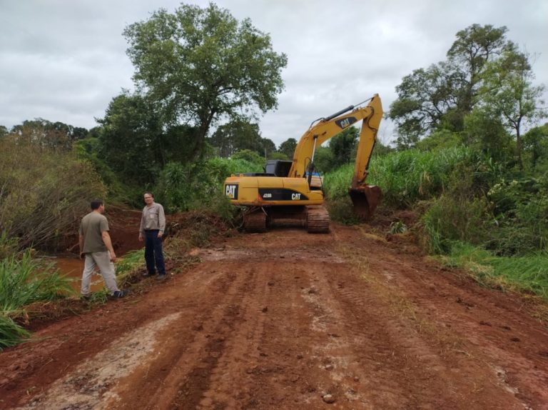 Caraguatay: Vialidad de Misiones trabaja en la reparación de Ruta Provincial Nº 212 imagen-24