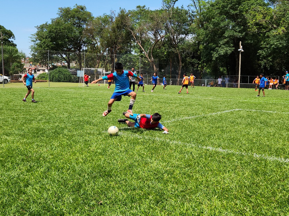 Gran cierre de la segunda temporada "Vivamos el Fútbol” programa del Iplyc imagen-12