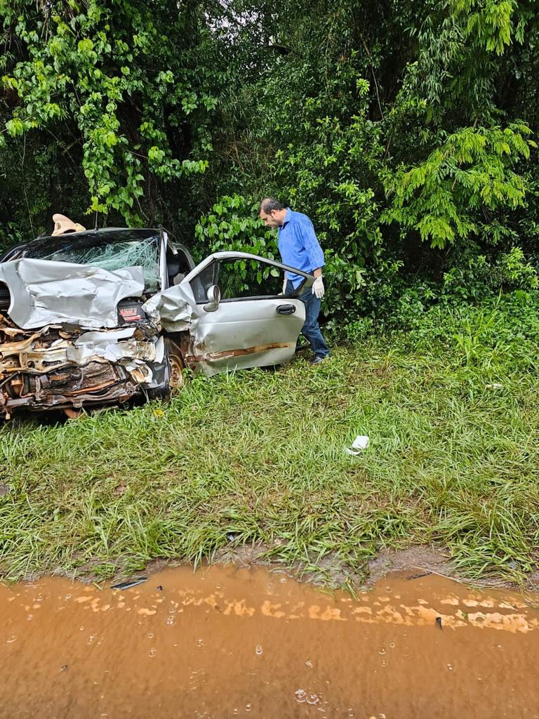 El Gobernador colaboró en la asistencia a víctimas de grave accidente en Puerto Iguazú imagen-6