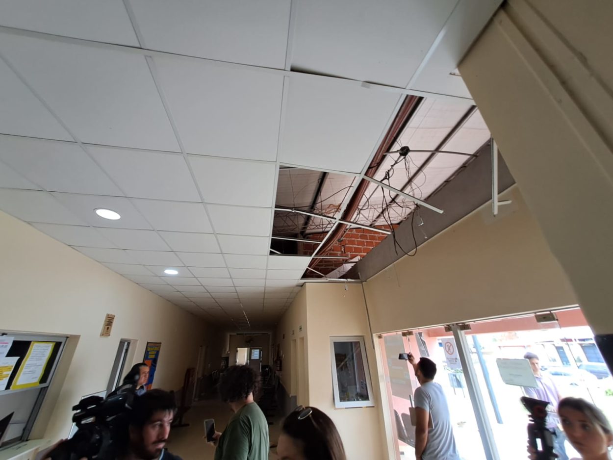 Temporal: Hospital y Escuela de Itaembé Guazú, entre los edificios más afectados en la zona imagen-1