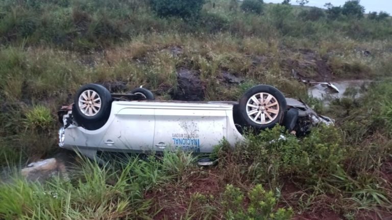 Tras despiste en la ruta 12, trasladan a dos lesionados al Hospital imagen-21