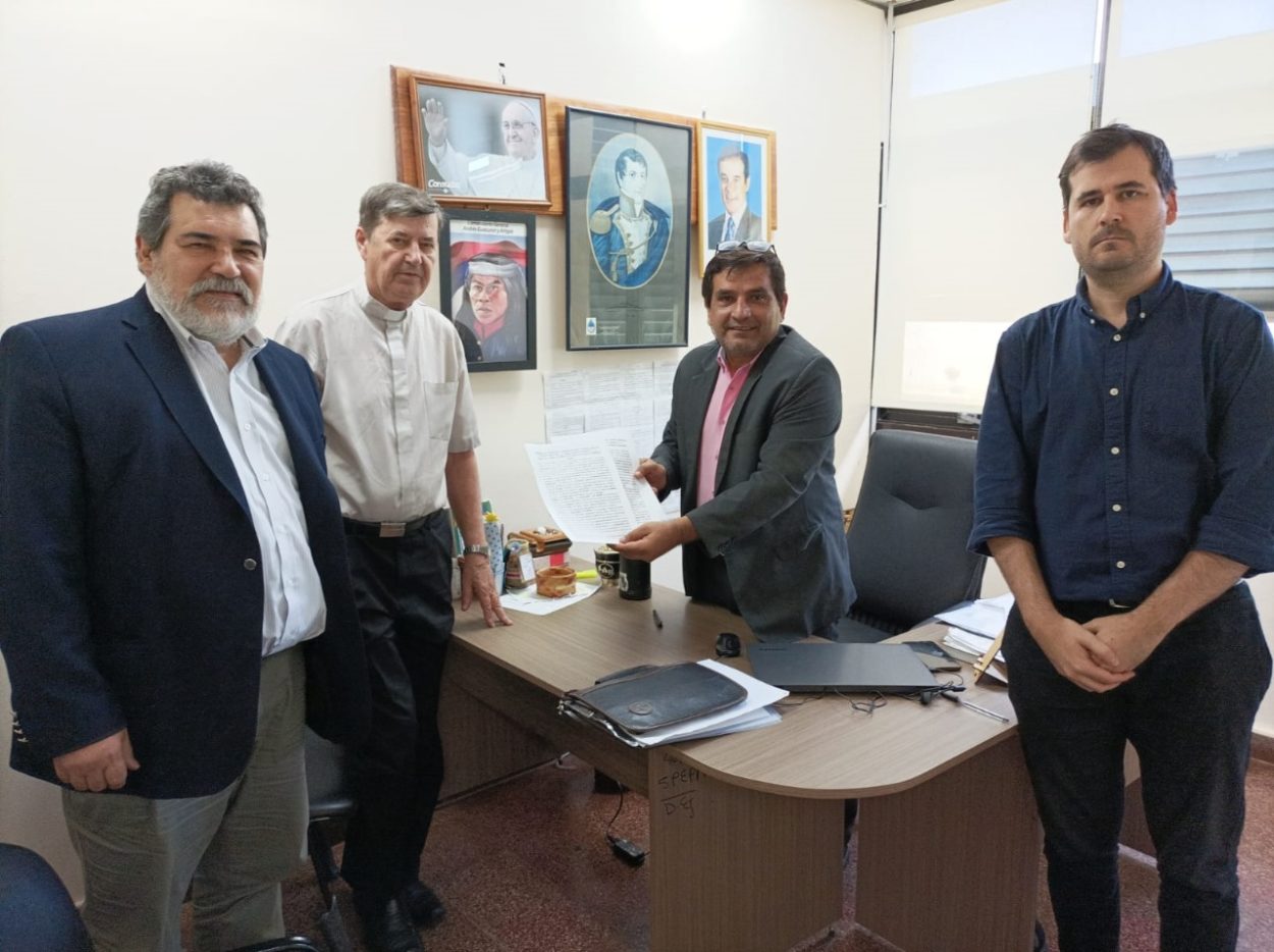 Spepm firmó convenio de cooperación y asistencia con la Escuela de Robótica de San Vicente imagen-1
