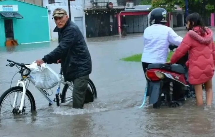 Histórico temporal deja a la ciudad de Formosa completamente inundada imagen-6