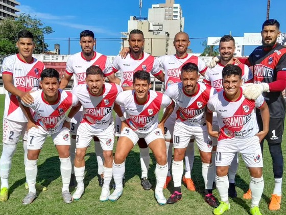 Fútbol: Guaraní goleó a Colectiveros imagen-1