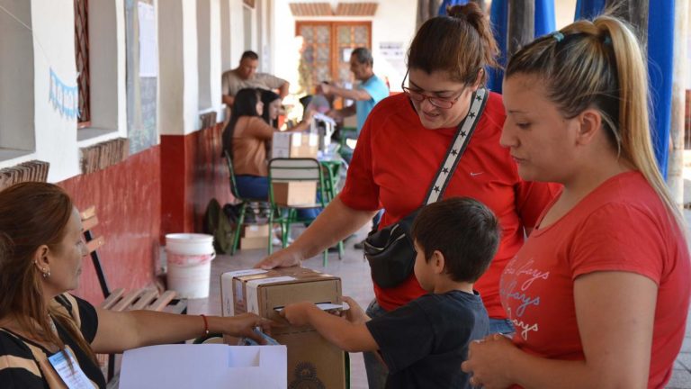 Balotaje: Ya emitió su voto el 45% del padrón electoral nacional imagen-17