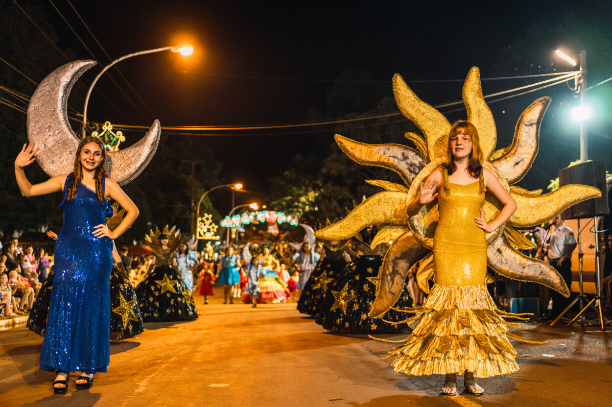 Multitudinario cierre en Alem de la Fiesta Nacional de la Navidad del Litoral imagen-2