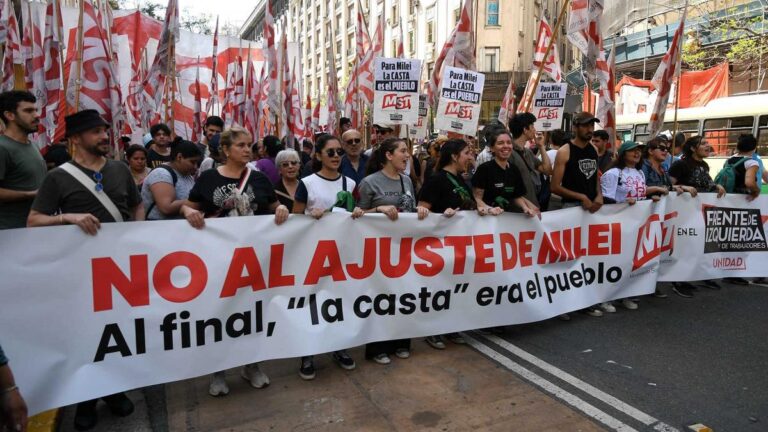 Jornada de protesta y movilización: Bullrich dijo que este miércoles hubo "libre circulación en todo el país" imagen-24