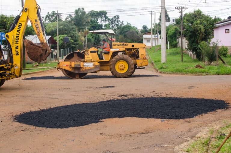 En Bernardo de Irigoyen, Vialidad contribuye en la ejecución de mejoras en zona urbana imagen-47