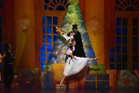 “El Cascanueces” despide la temporada de Ballet este fin de semana en el Teatro Lírico imagen-6