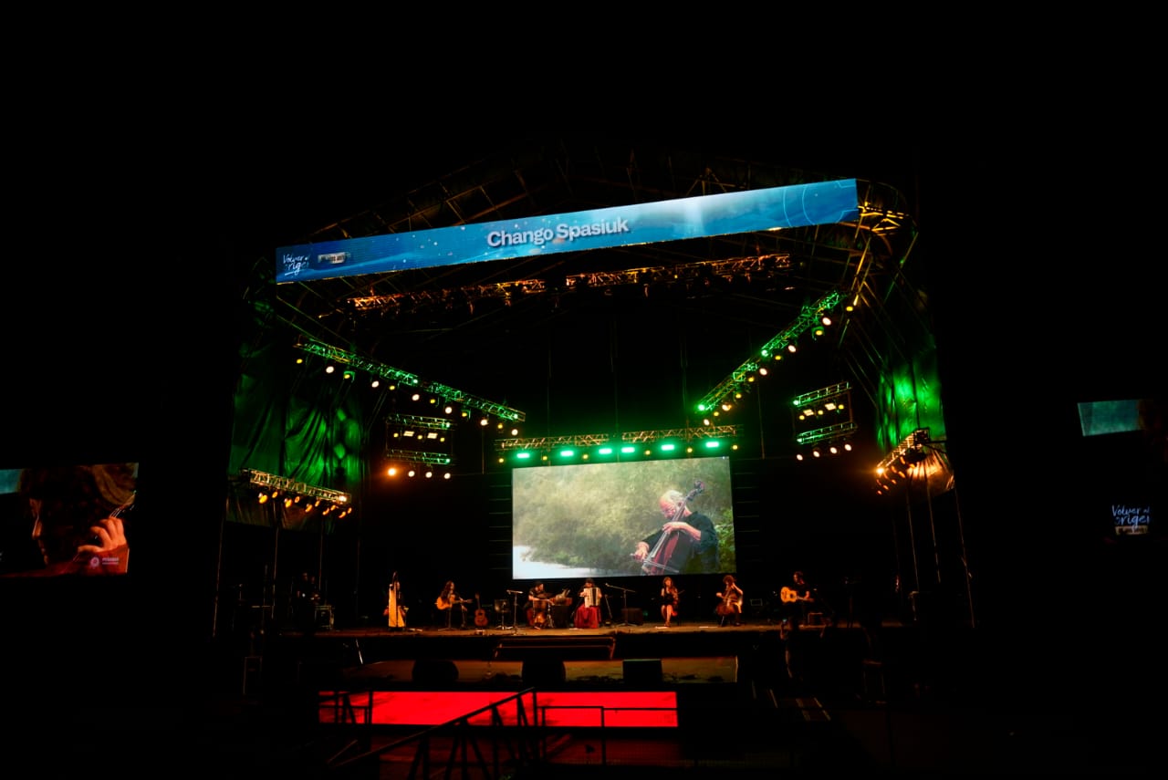 El Festival Nacional de la Música del Litoral inició con grandes presentaciones imagen-2
