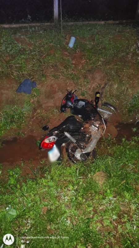 Un motociclista despistó y falleció en Puerto Esperanza imagen-45