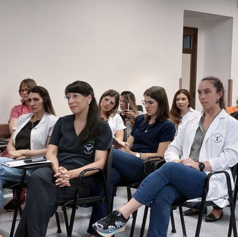 Parque de la Salud: Trabajadores sociales de hospitales misioneros debaten experiencias y trabajo en red imagen-28