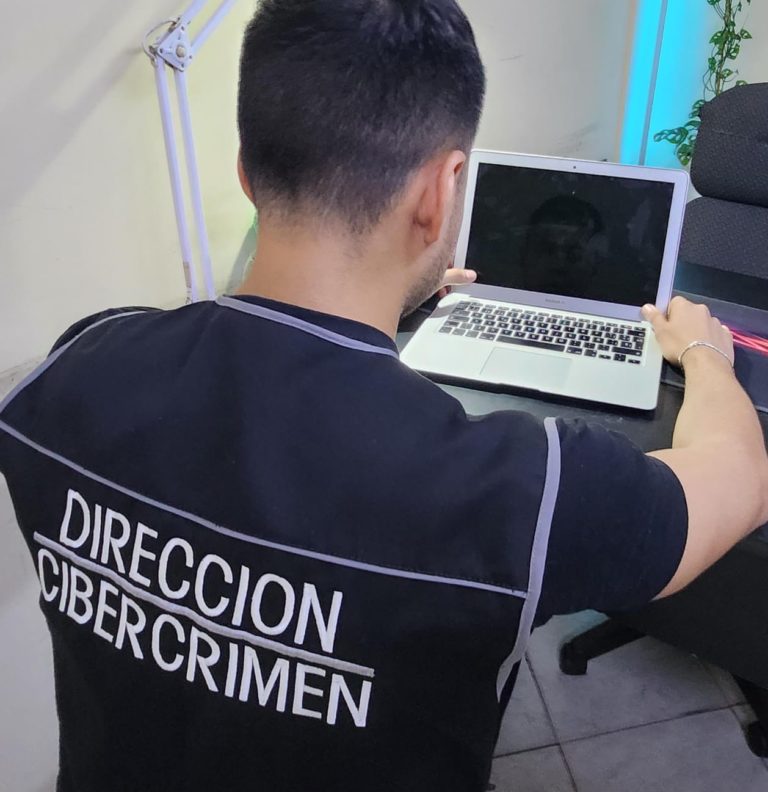 Ciberpatrullajes: agentes con la geolocalización detectaron la ubicación de una computadora robada imagen-49