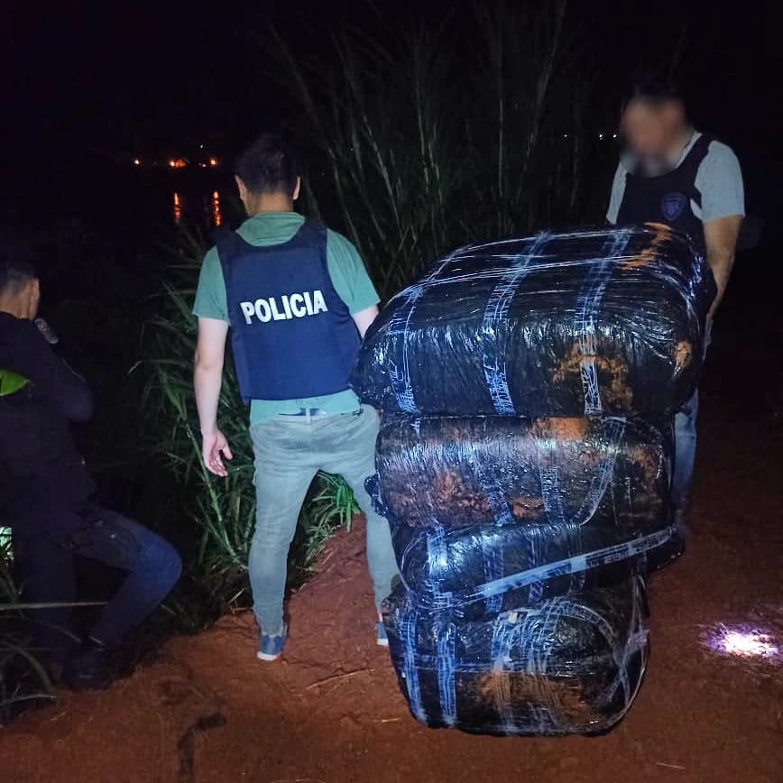 Detectan en la zona costera un punto de ingreso de droga en Eldorado: más 200 kilos incautados imagen-2