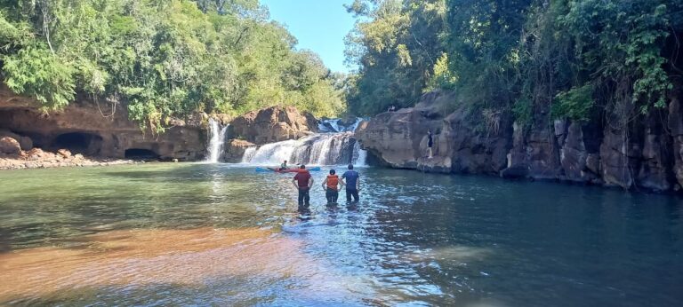 Un hombre murió ahogado en el Salto Gruta India, en Garuhapé imagen-5