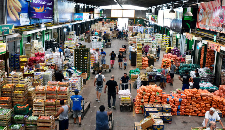 El Mercado Central de Buenos Aires denunció remarcaciones “desmedidas” en góndola imagen-27