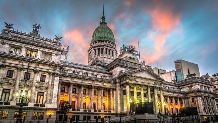 El Ejecutivo prorrogó las sesiones extraordinarias del Congreso hasta el 15 de febrero imagen-13