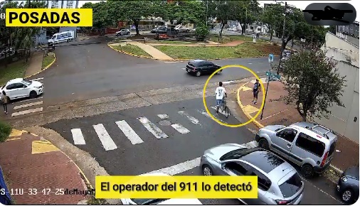 Con las cámaras del 911 detectaron el robo de una bici y en menos de 5 minutos atraparon al delincuente imagen-1
