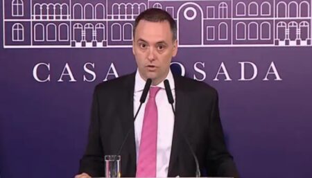 Adorni destacó el “esfuerzo y la vocación constructiva de la oposición razonable que está acompañando este proyecto de reforma Adorni destacó el “esfuerzo y la vocación constructiva de la oposición razonable que está acompañando este proyecto de reforma imagen-9