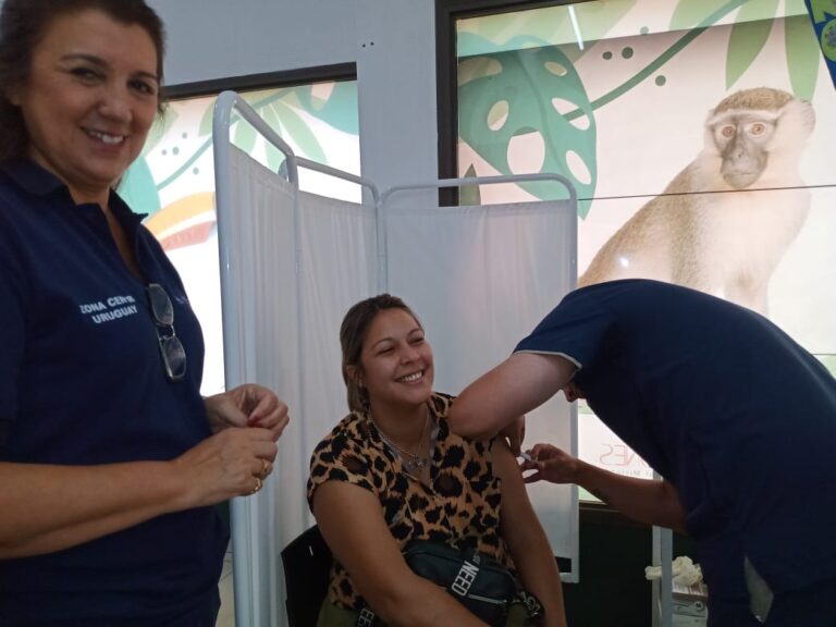 "Hay interés de la gente por vacunarse contra el Dengue" imagen-43