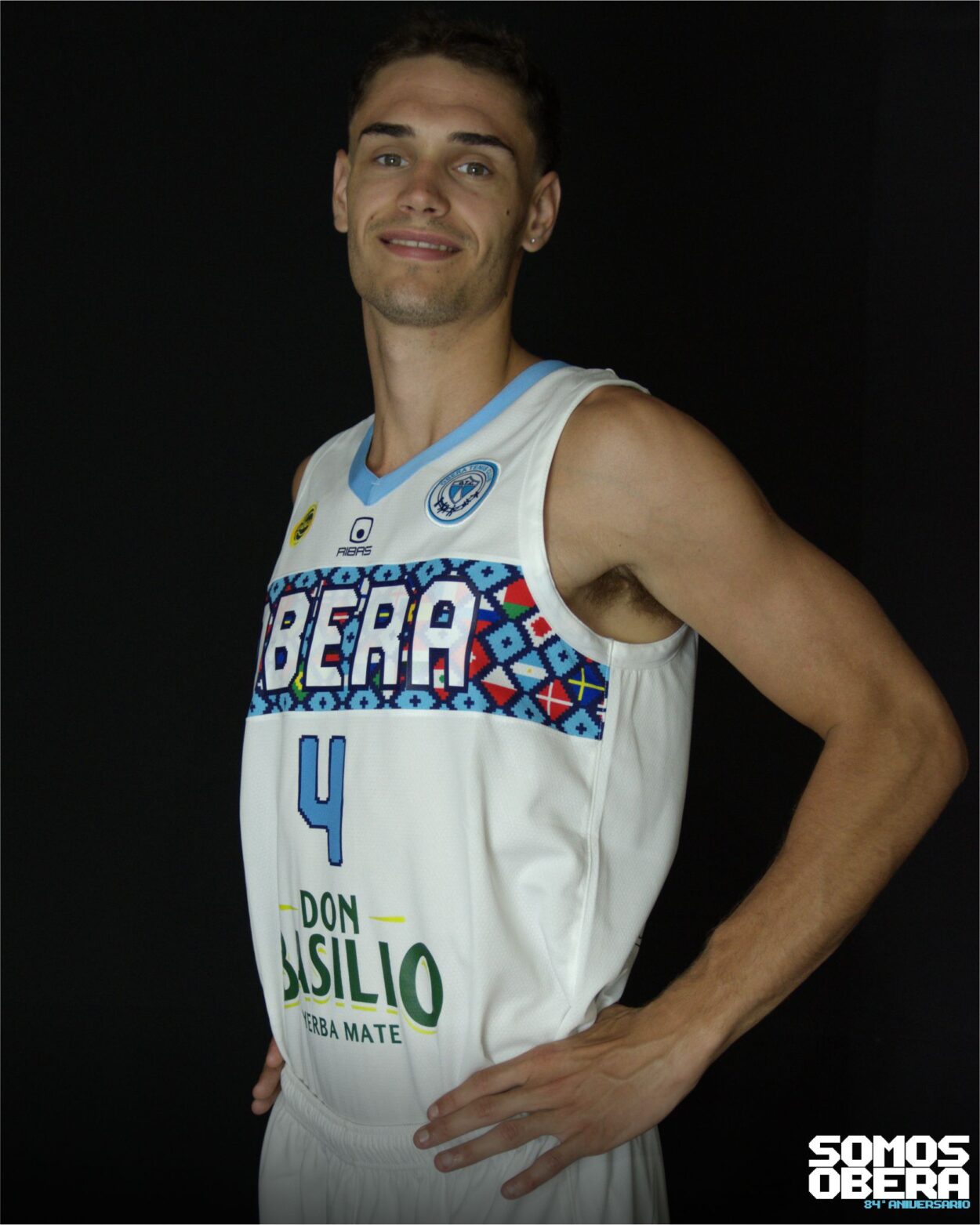 Por sus 84 años, OTC lanza indumentaria que homenajea a Pueblos Originarios e Inmigrantes imagen-6