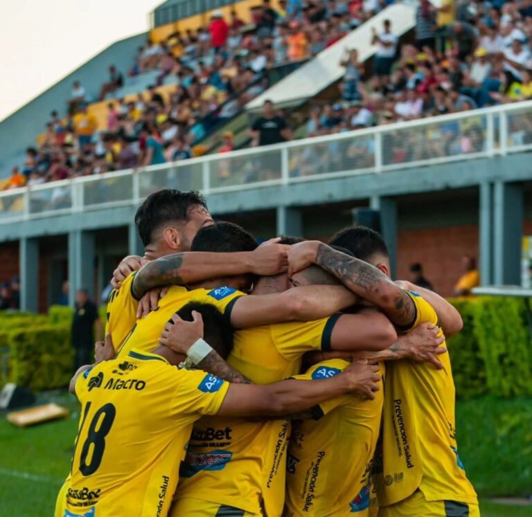 Fútbol: Crucero prepara su vuelta al trabajo imagen-34