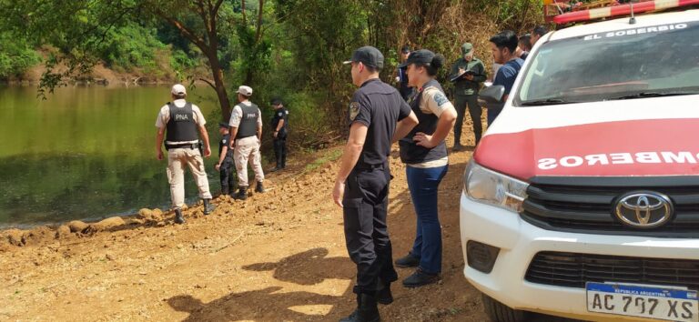 Hallaron un cuerpo sin vida en las aguas del arroyo Pepirí Guazú imagen-20