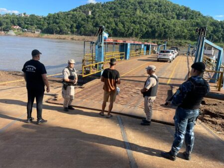 Extraditaron al miembro de una banda brasileña que fue detenido en Misiones imagen-7