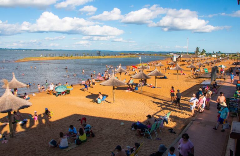 Playa, Sol y río: el verano se disfruta a pleno en Posadas imagen-6