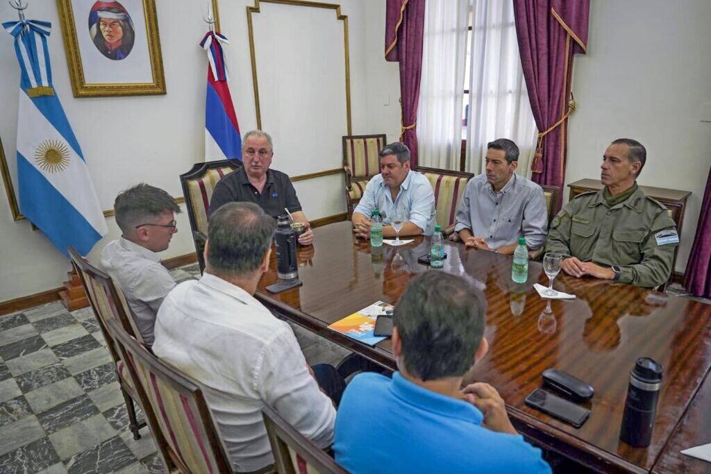 Gendarmería colaboró con las actividades de lucha contra el Dengue y prevención vial ante tormentas en la región imagen-1