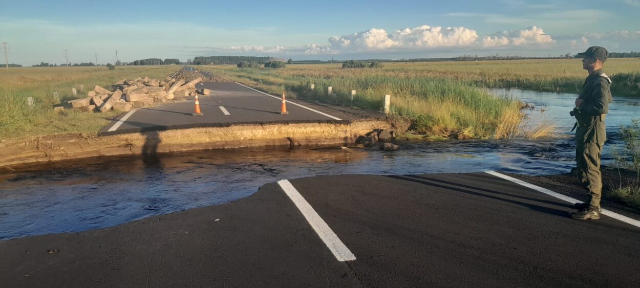 Gendarmería colaboró con las actividades de lucha contra el Dengue y prevención vial ante tormentas en la región imagen-8