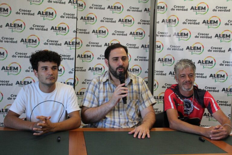 Motociclismo: Alem será escenario del campeonato nocturno imagen-24