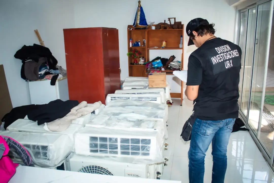 Mega-allanamiento: casi 30 millones de pesos en objetos incautados en un búnker desbaratado por la Policía imagen-4