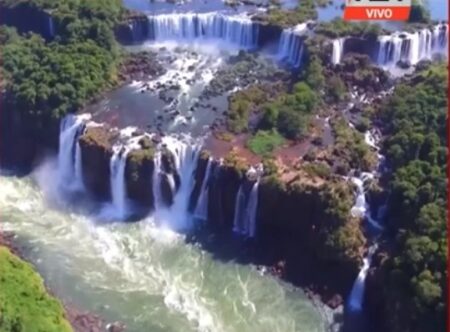 Destino Iguazú, en "alerta roja" por sequía y Cataratas, buen caudal de agua pero con caídas en la afluencia turística imagen-7