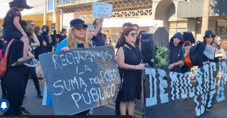 Concentraciones y marchas en Misiones por el paro nacional imagen-16