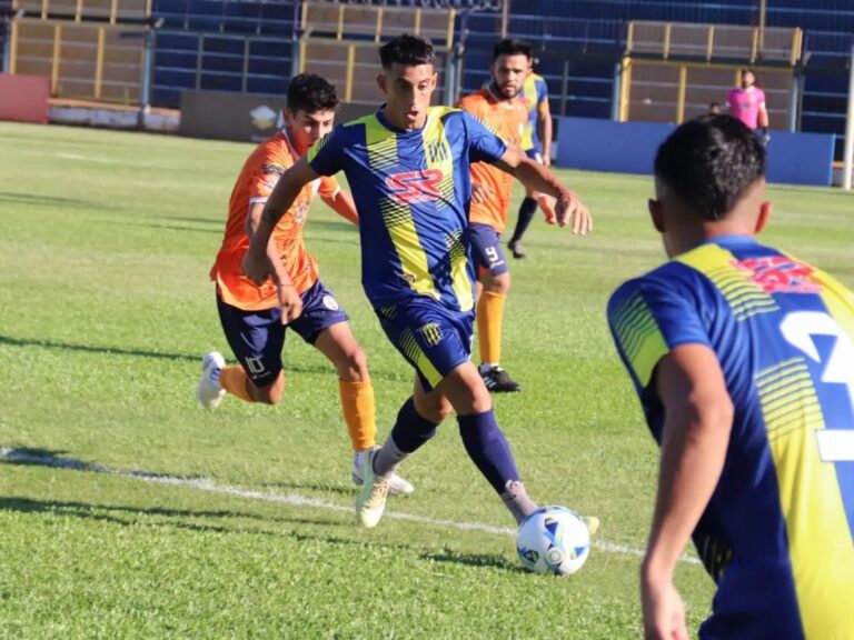 Fútbol: Mitre y Central Iguazú no se sacaron ventaja imagen-32