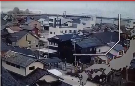 Fuerte terremoto en Japón genera alerta de tsunami imagen-10