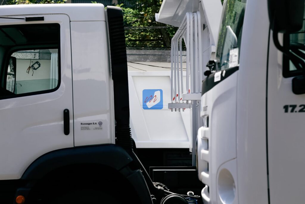 Con fondos propios, el Gobierno Provincial entregó nuevos camiones a tres municipios de Misiones  imagen-4