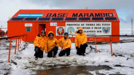 Argentina instalará paneles solares en sus bases antárticas imagen-9