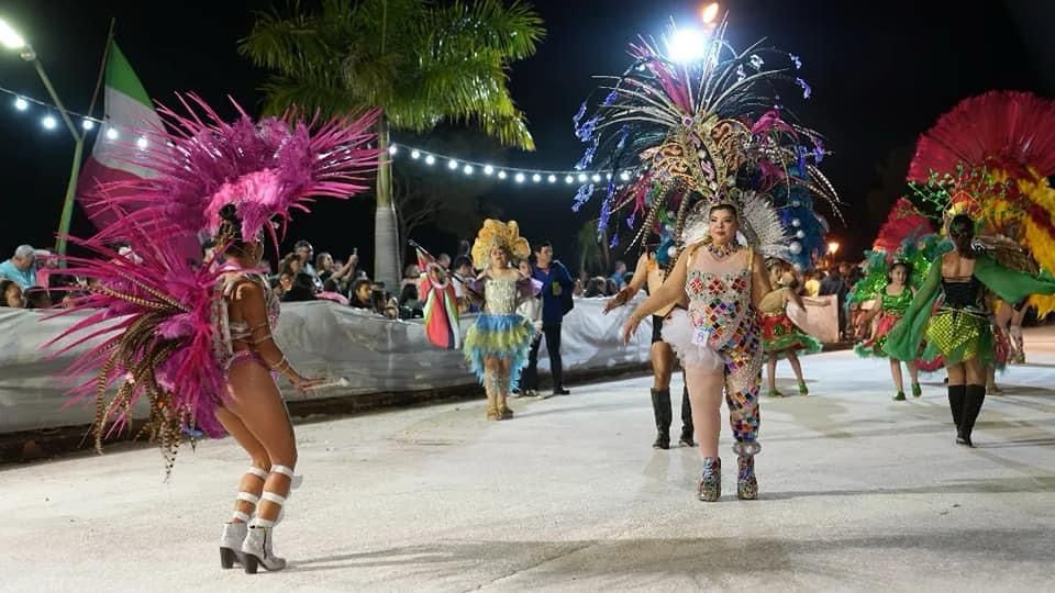 Misiones a puro color y plumas rumbo al fin de semana XL de Carnaval  imagen-4