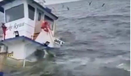 Remolcador paraguayo de barcazas se hundió en inmediaciones de la represa Yacyretá imagen-3