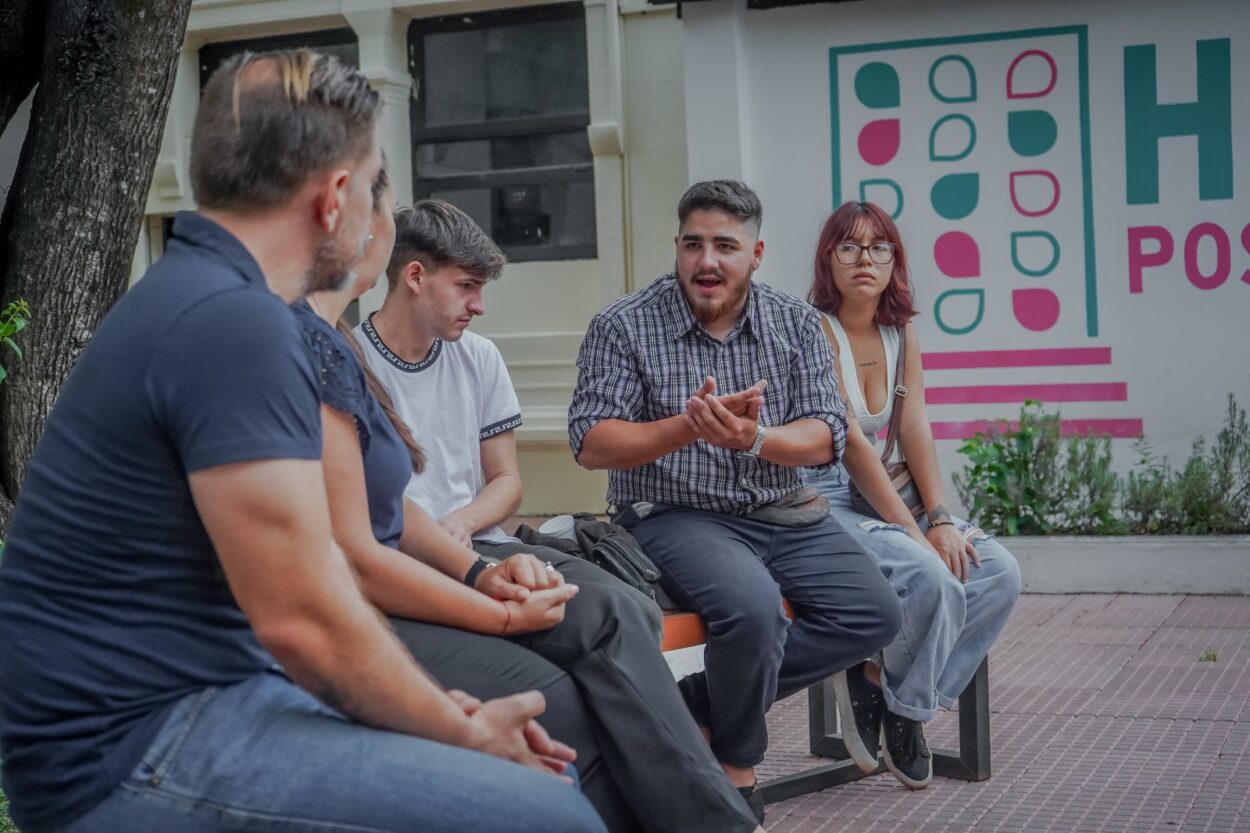 Destacan "enriquecedor encuentro" entre concejales posadeños y jóvenes imagen-4