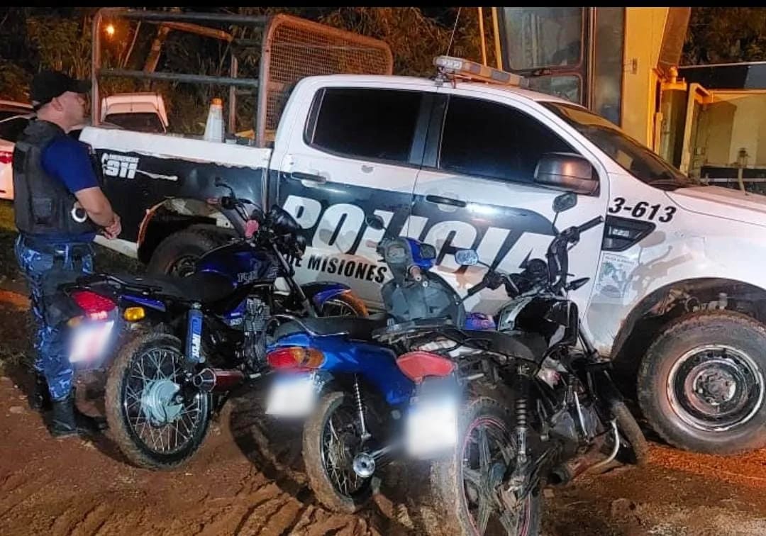 Motoqueros corrían picadas y hacían "willy": fueron interceptados por la Policía imagen-2