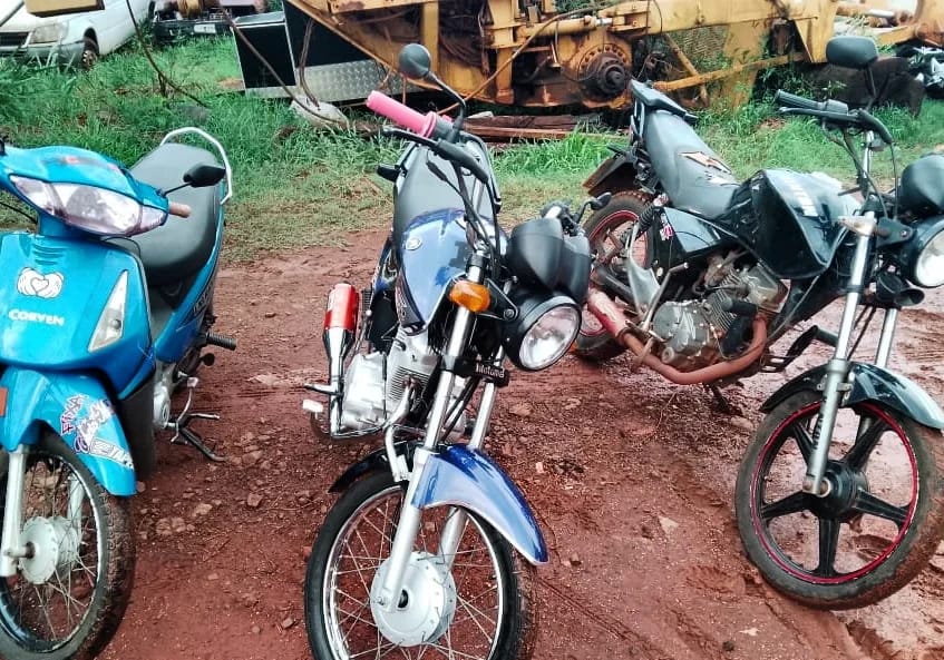 Motoqueros corrían picadas y hacían "willy": fueron interceptados por la Policía imagen-4